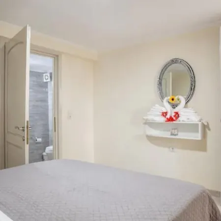 Apartment Newly Reconstructed Flat 100sqm! Chania (Crete)