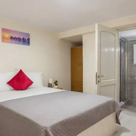 Newly Reconstructed Flat 100sqm! Apartment